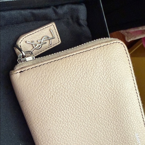 Yves St. Laurent Pink Zip Wallet - Picture 3 of 15